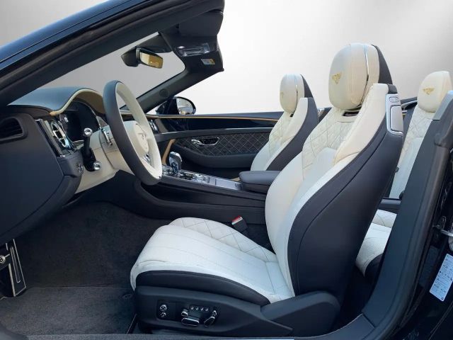 Bentley Continental GTC V8