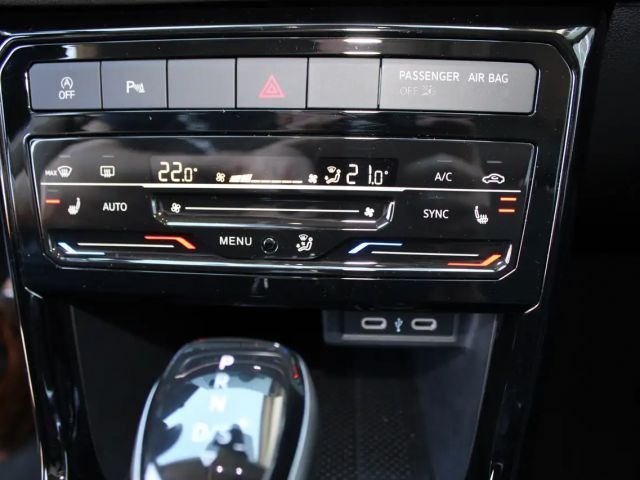 Volkswagen T-Cross 1.0 TSI DSG Style