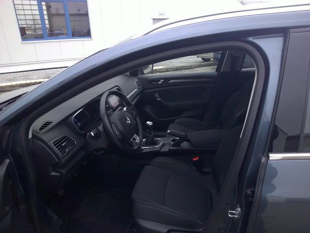 Renault Megane Business Line Combi TCe 140