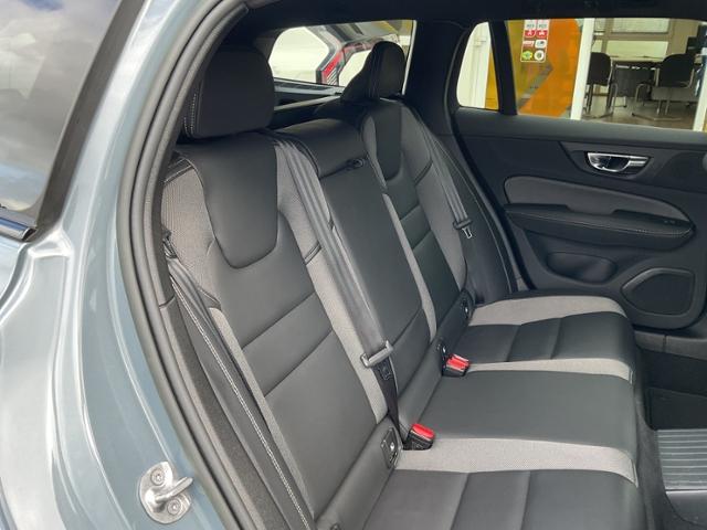 Volvo V60 AWD Dark Plus T8