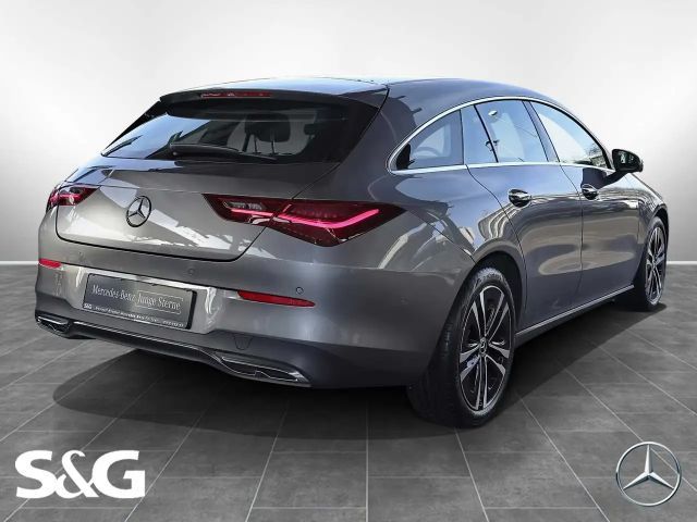 Mercedes-Benz CLA 180 DISTRONIC+TOTWINKEL+360°