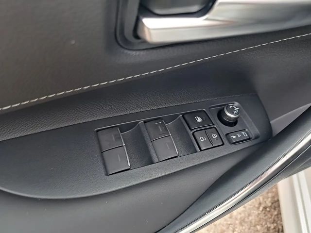 Suzuki Swace Flash