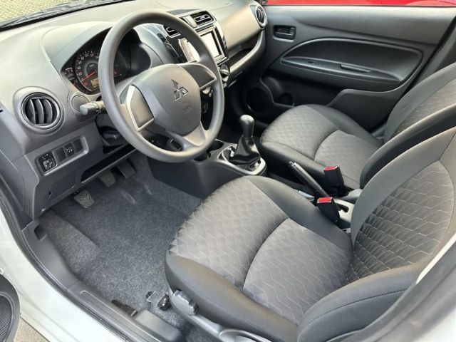 Mitsubishi Space Star Star