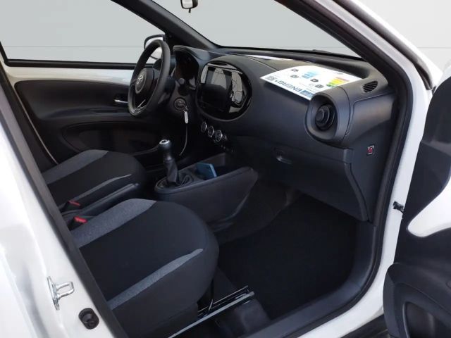 Toyota Aygo X Business Hatchback