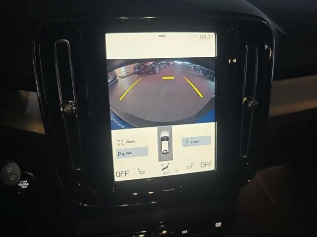 Volvo XC40 Core Recharge T4