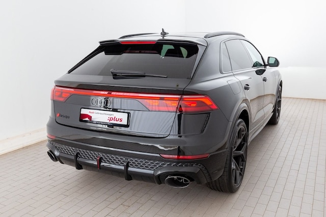 Audi RS Q8 Performance Quattro