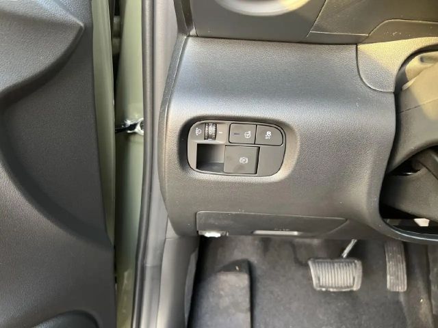 Hyundai INSTER Trend