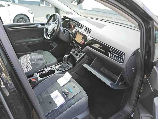 Volkswagen Touran 1.5 TSI DSG Highline