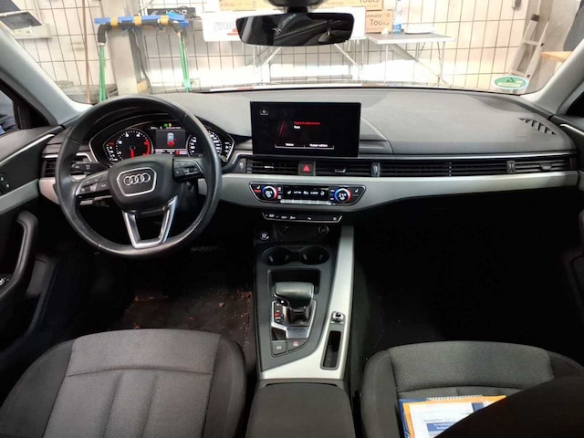 Audi A4 40 TDI Avant S-Tronic