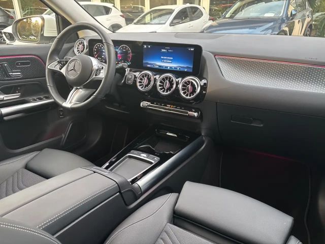 Mercedes-Benz GLA 180 Progressive