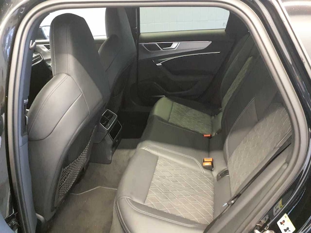 Audi S6 Avant Quattro