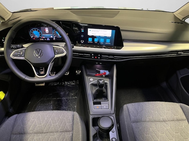 Volkswagen Golf 1.5 TSI Life Variant