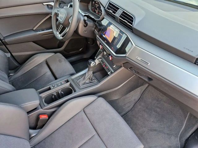 Audi Q3 35 TDI S-Line Sportback