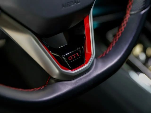 Volkswagen Golf DSG GTI Golf VIII Style