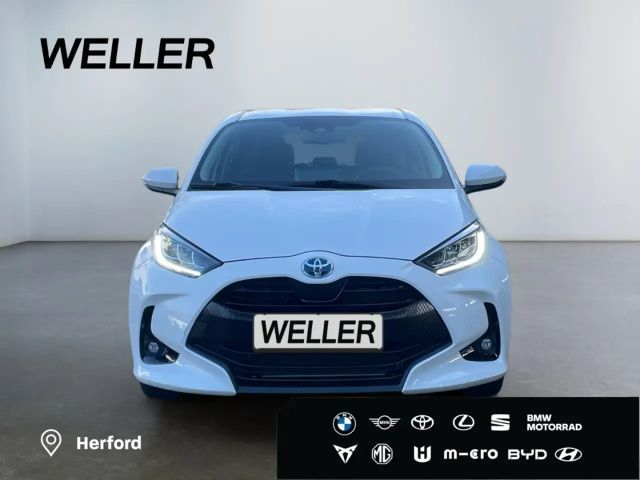 Toyota Yaris Hatchback Hybride Team D