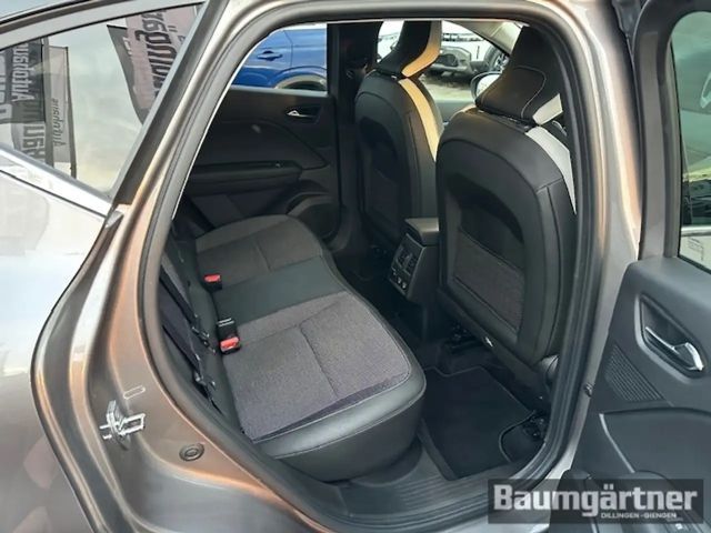 Renault Captur Intens TCe 140