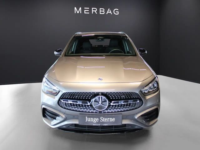 Mercedes-Benz GLA 220 4MATIC AMG Line