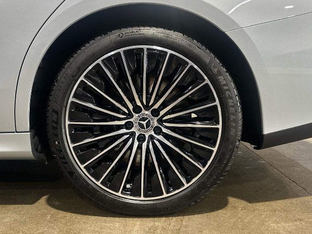 Mercedes-Benz E 450 4MATIC Sedan