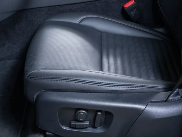 Land Rover Discovery Sport AWD S