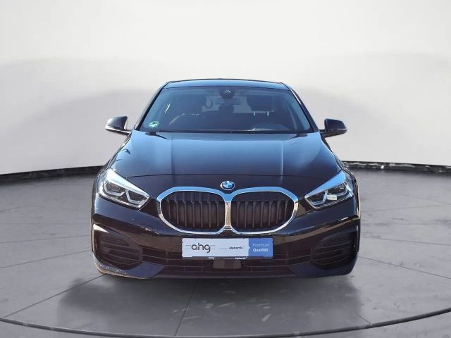 BMW 118 118d 5-deurs Sedan