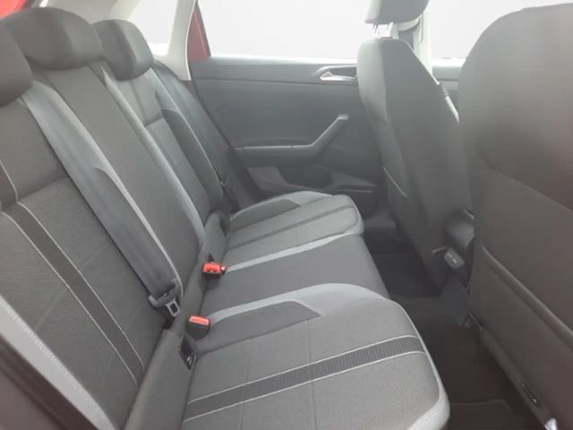 Volkswagen Polo 1.0 TSI DSG Style