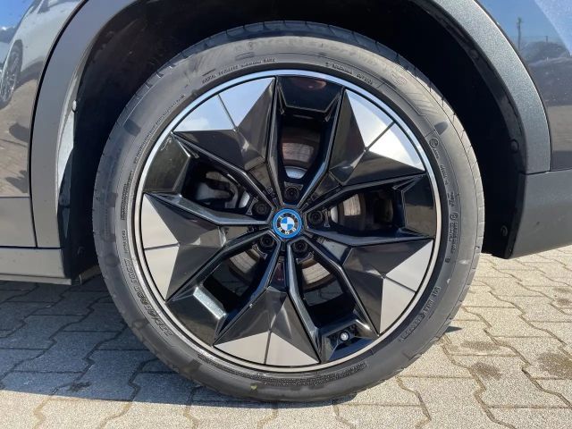 BMW iX3 Impressive iX3