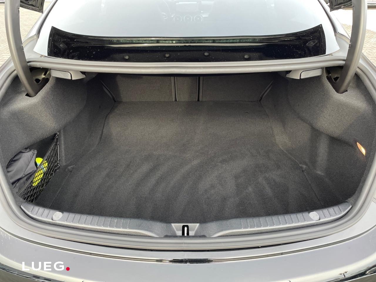 Mercedes-Benz C 200 AMG Line