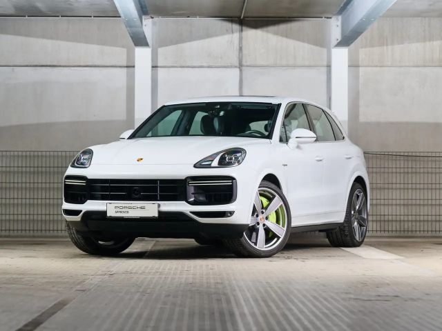 Porsche Cayenne E-Hybrid S Turbo