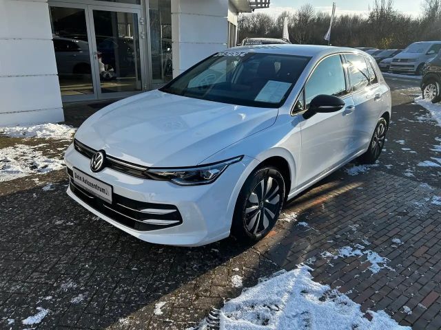 Volkswagen Golf 1.5 TSI