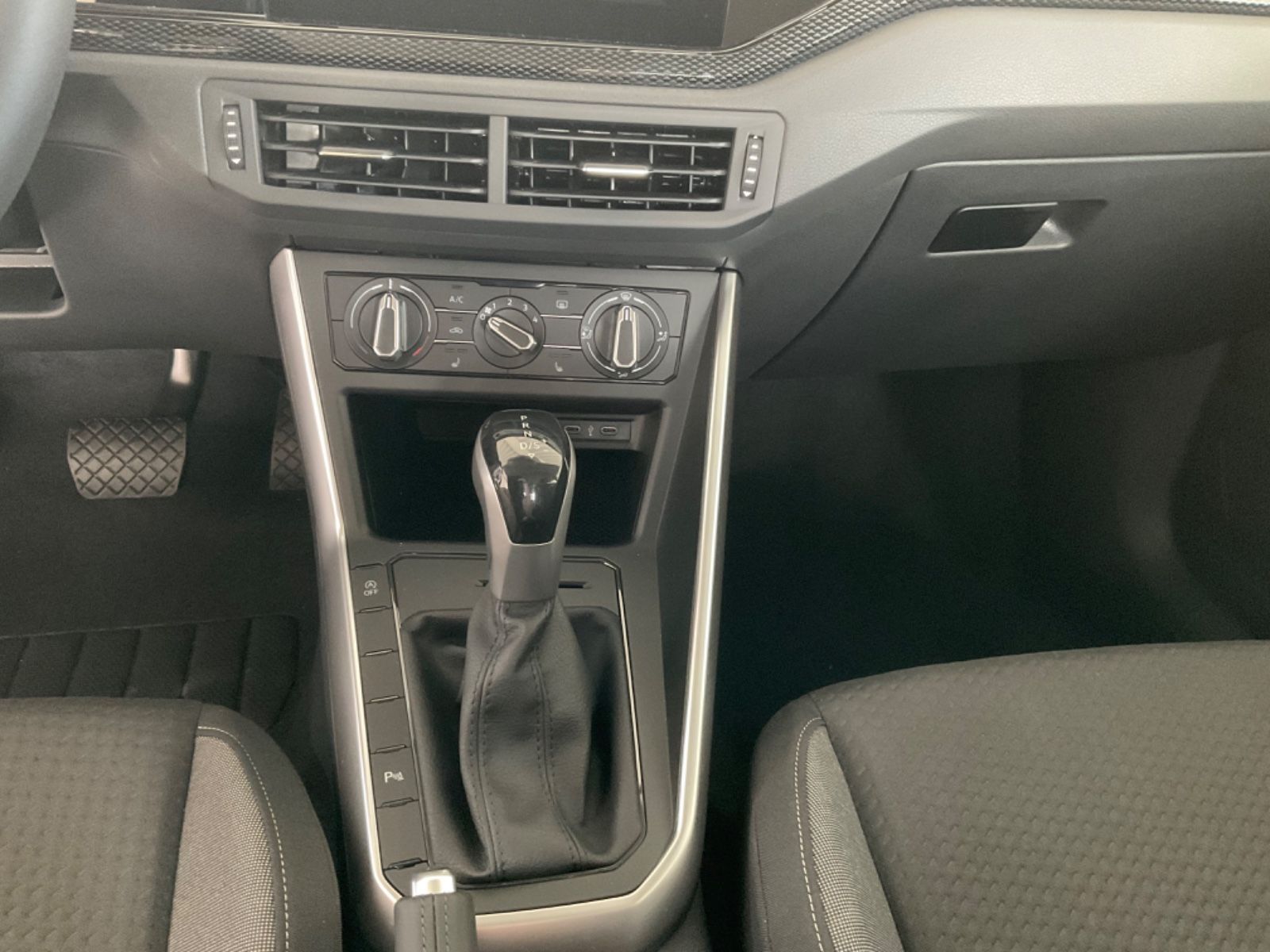 Volkswagen Taigo 1.0 TSI DSG Life