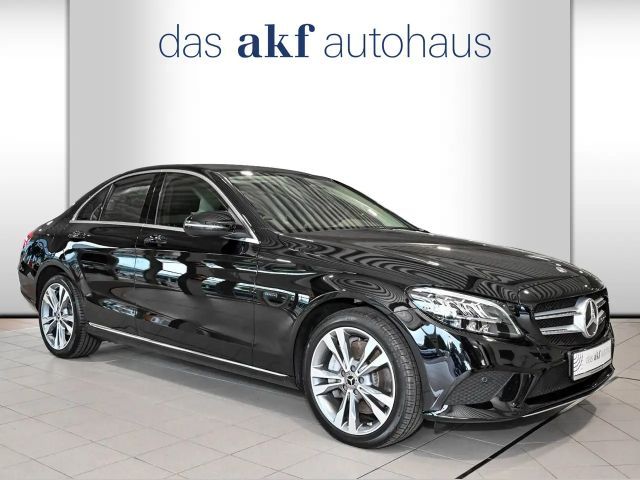 Mercedes-Benz C 300 AVANTGARDE Sedan