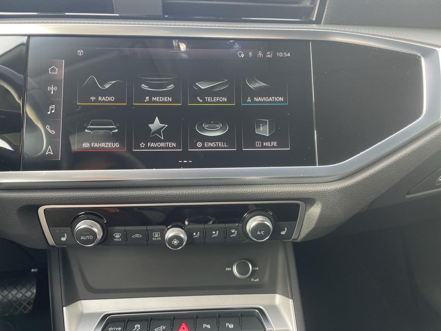 Audi Q3 45 TFSI Hybride