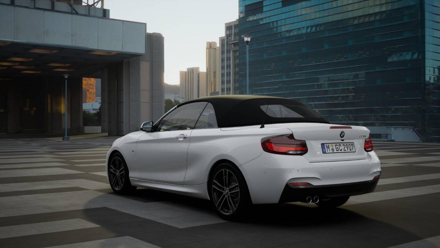 BMW 220 220i Cabrio