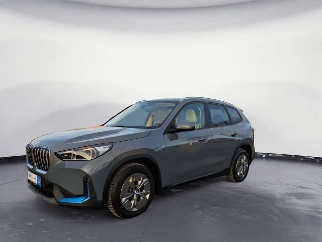 BMW iX1 xDrive30