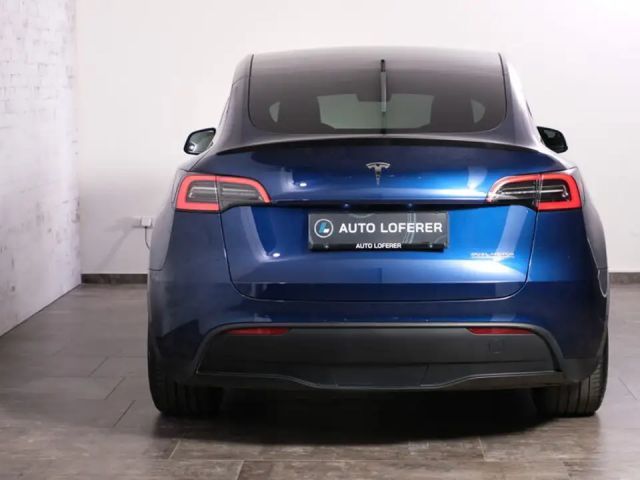 Tesla Model Y AWD Performance