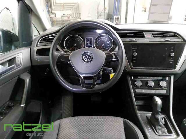 Volkswagen Touran Comfortline 1.5 TSI-DSG Navi Apple CarPlay