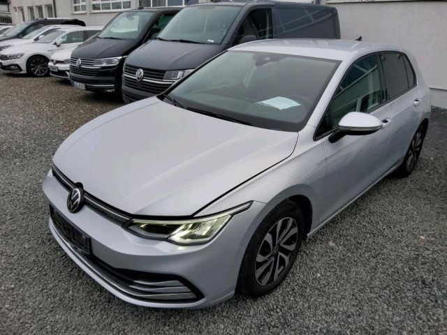 Volkswagen Golf 1.0 TSI