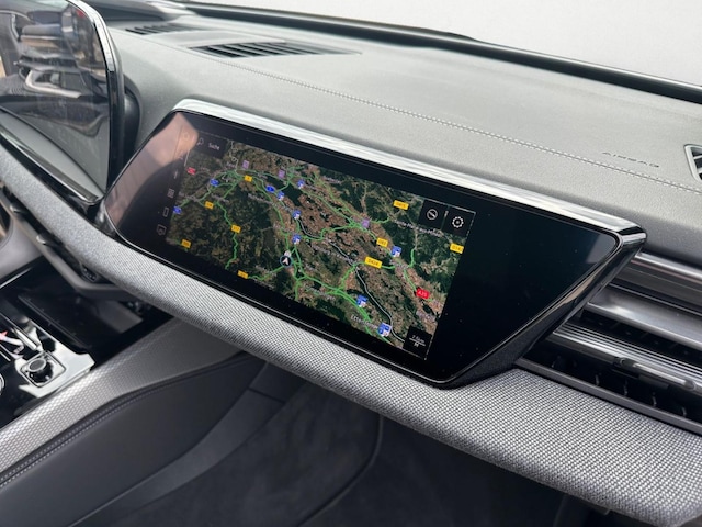 Audi A6 Avant Quattro S-Tronic