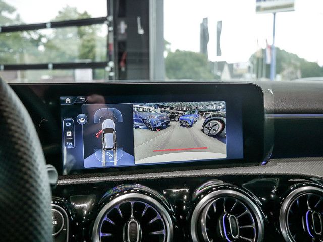 Mercedes-Benz A 200 A 200 d