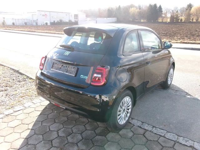 Fiat 500e RED