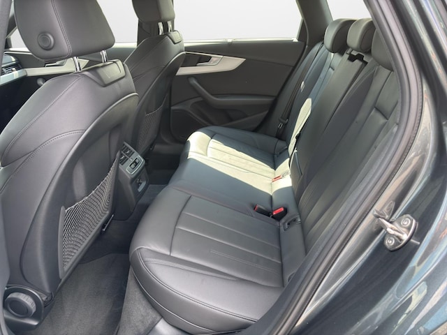 Audi A4 35 TDI Avant S-Line S-Tronic