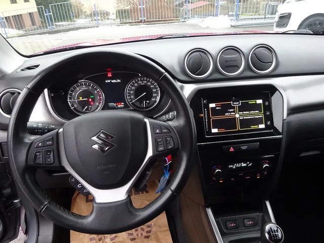 Suzuki Vitara AllGrip GL Hybrid Shine
