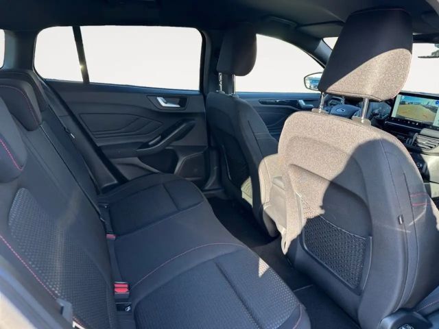 Ford Focus EcoBoost ST Line Wagon