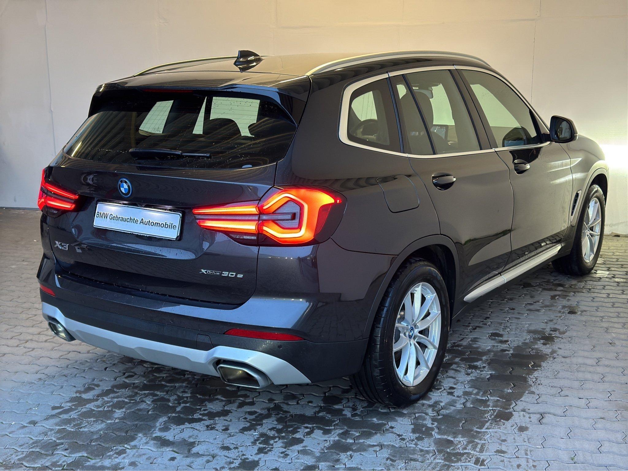 BMW X3 xDrive30e