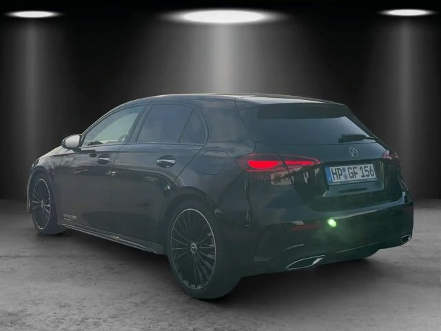 Mercedes-Benz A 200 AMG Line Hatchback