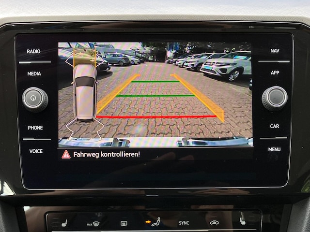 Volkswagen Passat 2.0 TDI Business DSG Variant