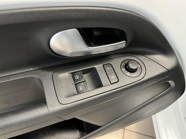 Volkswagen e-up! App Connect Klimaautomatik