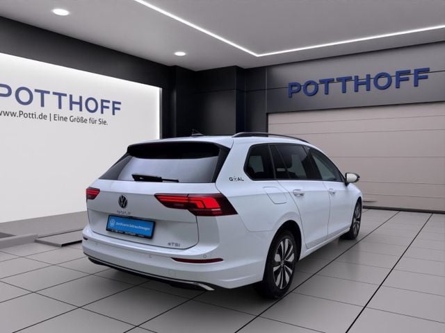 Volkswagen Golf 1.5 eTSI DSG Variant