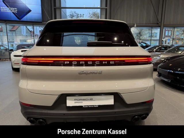 Porsche Cayenne E-Hybrid S