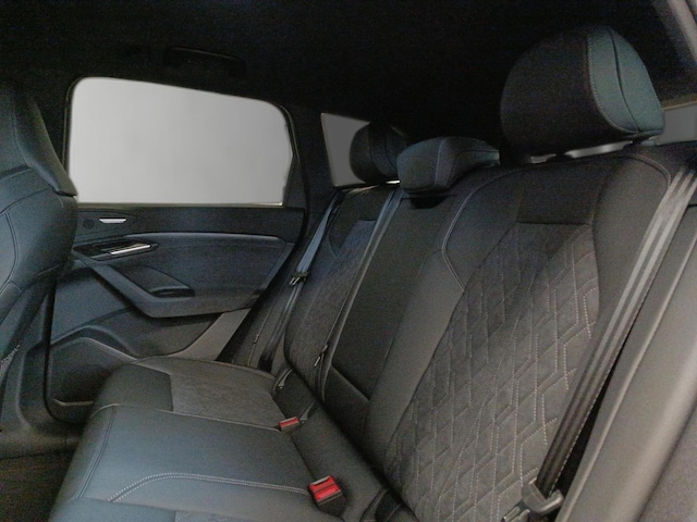 Audi Q6 e-tron Quattro